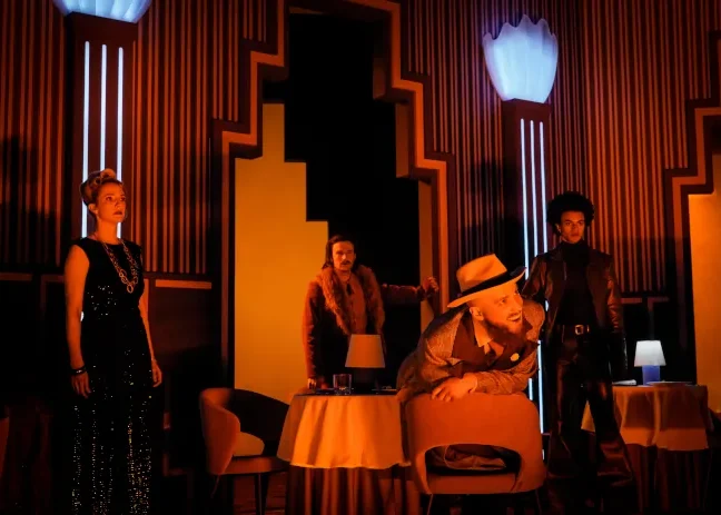 Carolin-Hartmann-Alexandros-Koutsoulis-Nils-Karsten-Salif-Dekamo-Botz-c-Arno-Declair