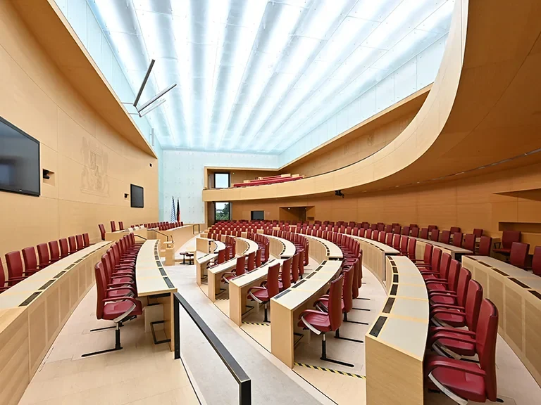 Plenarsaal ©Bildarchiv Bayerischer Landtag, Foto: Rolf Poss Plenarsaal ©Bildarchiv Bayerischer Landtag, Foto: Rolf Poss