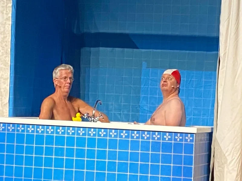 Badewannensketch "Die Ente bleibt draußen"1790092997789_2 Badewannensketch "Die Ente bleibt draußen"